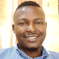 Omotayo Iyiola Senior Software Engineer portrait